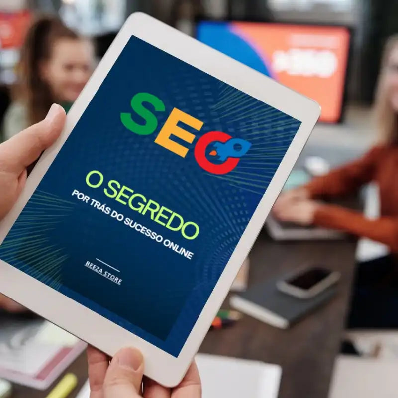 Pessoas em reunião lendo ebook SEO o segredo por trás do sucesso  no tablet